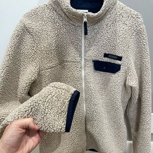 Women’s Columbia Coat L Cream W/ Navy Liner